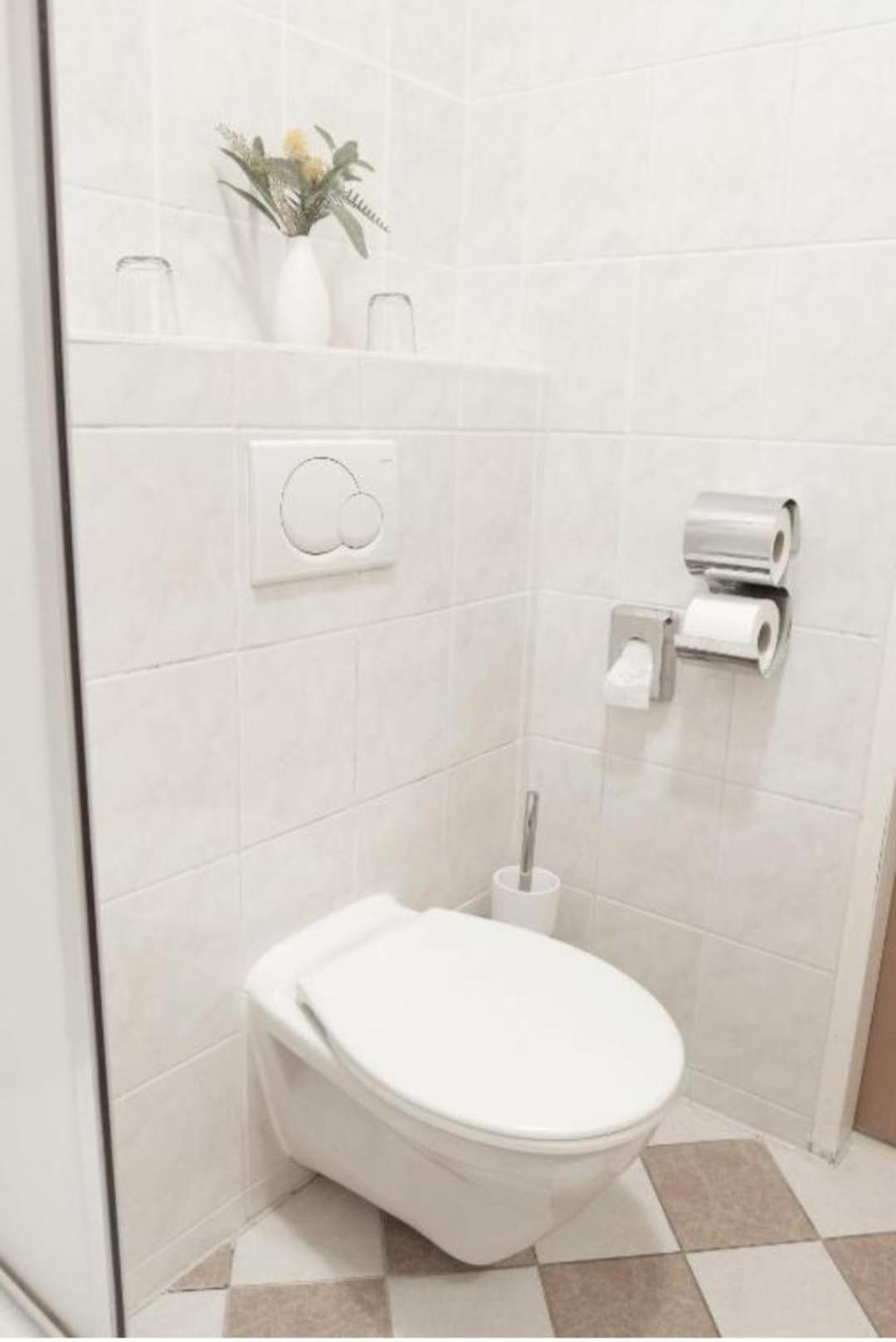 Hotel Pension ARPI Wina Bagian luar foto