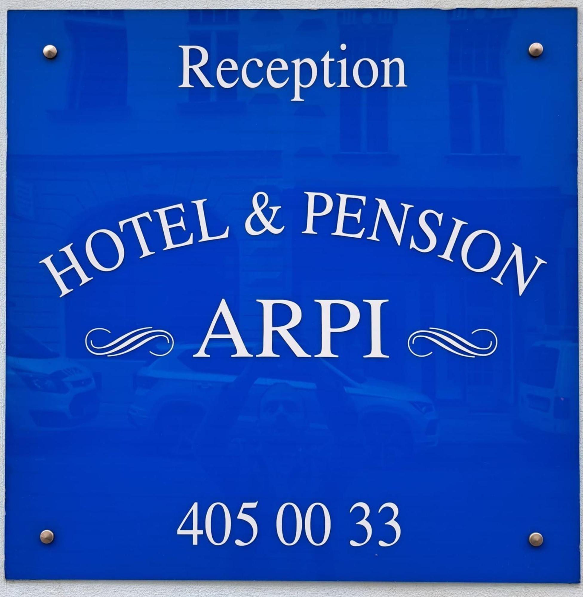Hotel Pension ARPI Wina Bagian luar foto