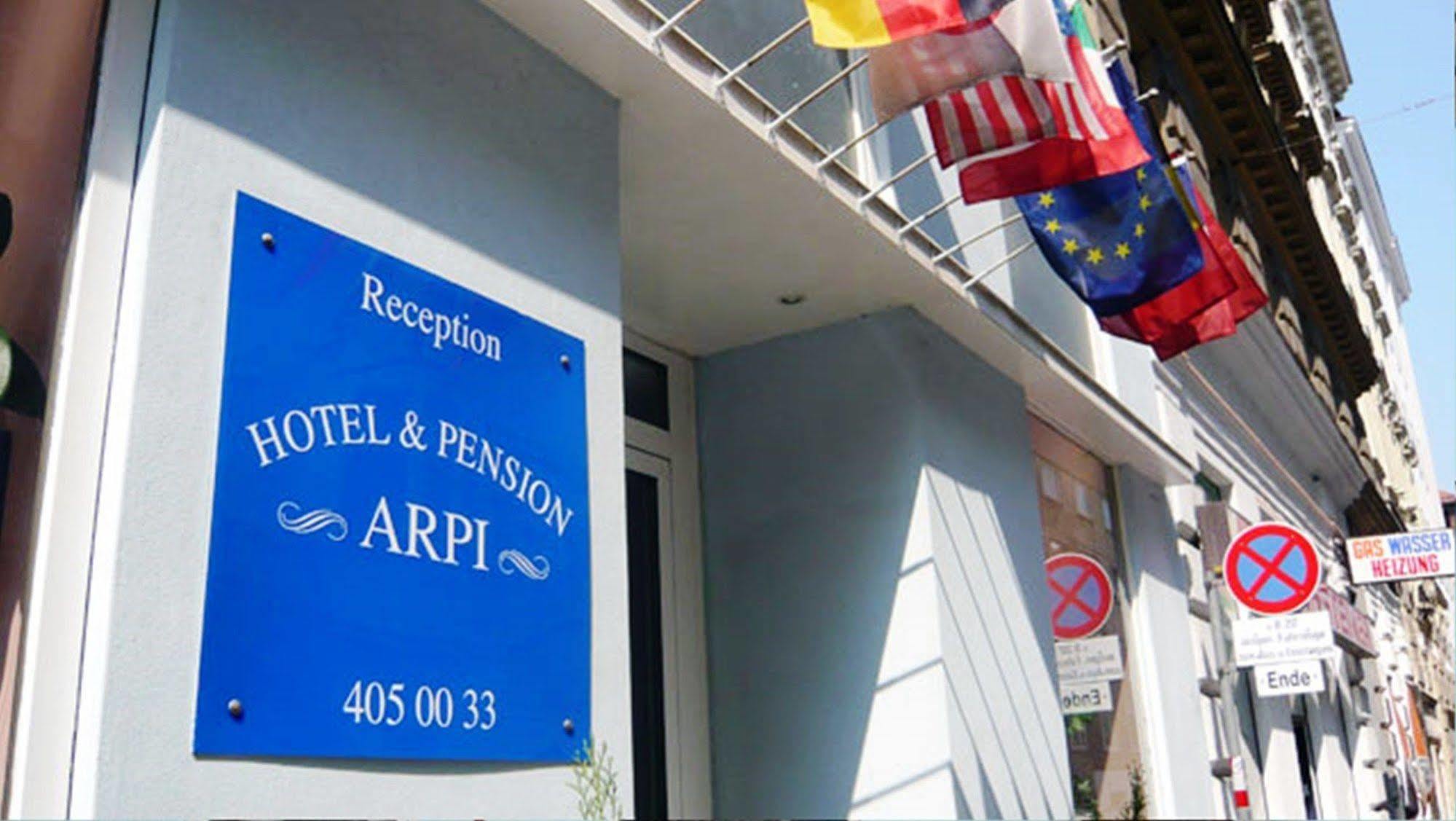 Hotel Pension ARPI Wina Bagian luar foto